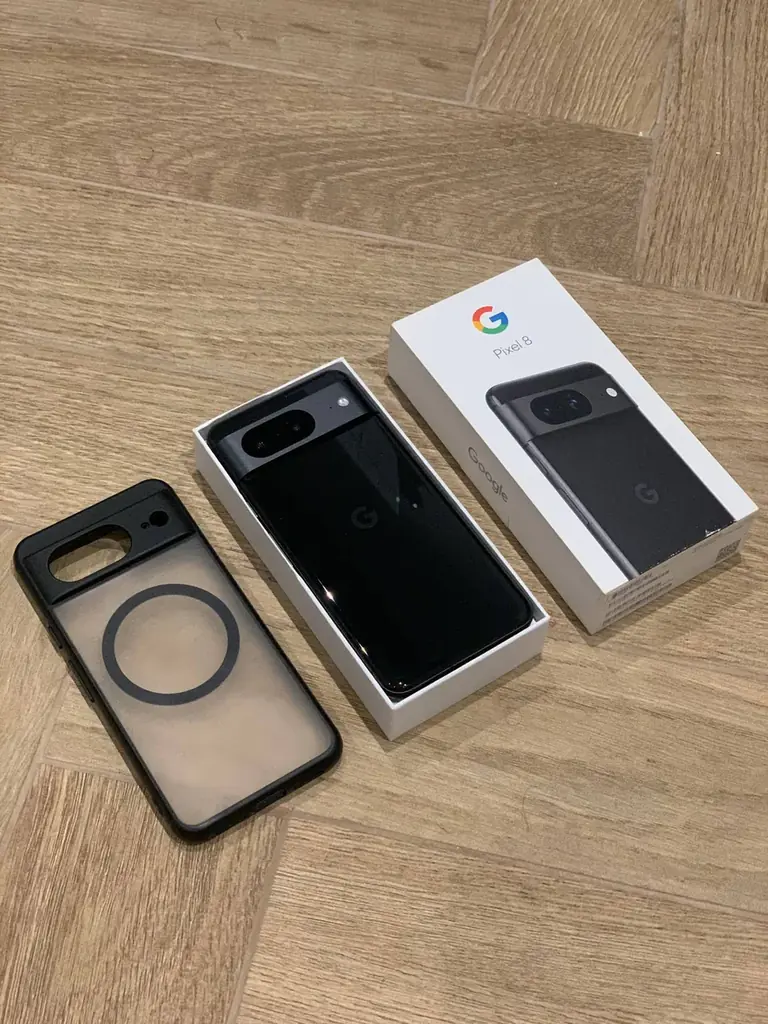 Google Pixel 8 128GB Obsidian — Состояние нового телефона! + MagSafe чехол в подарок 🎁