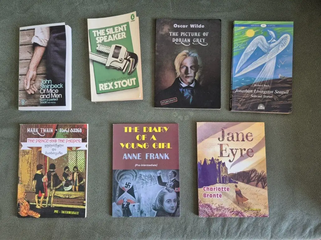 📚 Продаю книги на английском языке — 7 штук!
