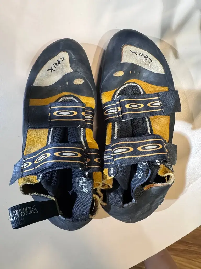 Продам скальные туфли Boreal Crux (Испания).