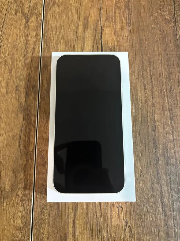 Продаю iPhone 13, 128 GB