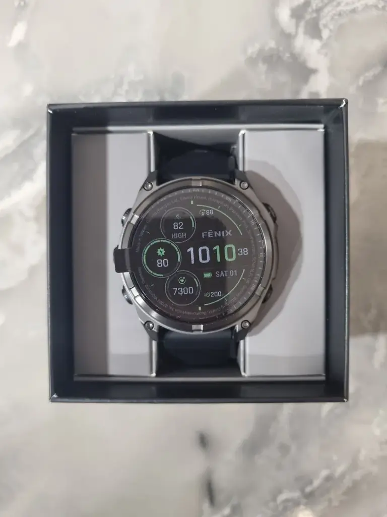 Оригинальные, абсолютно новые часы Garmin fēnix 8 в версии 47 мм / Solar / Sapphire.
