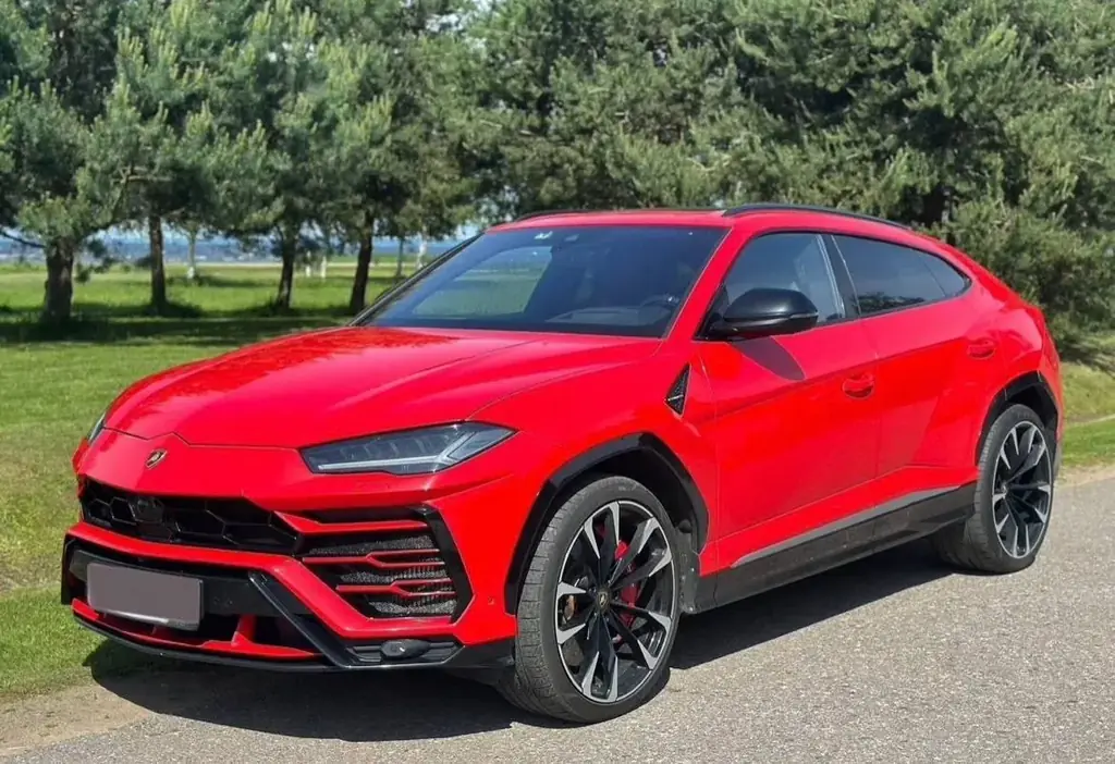 Продаю Urus, 2020 год, 70 тыс пробег, 640 л.с., идеальное состояние. 13 млн лир