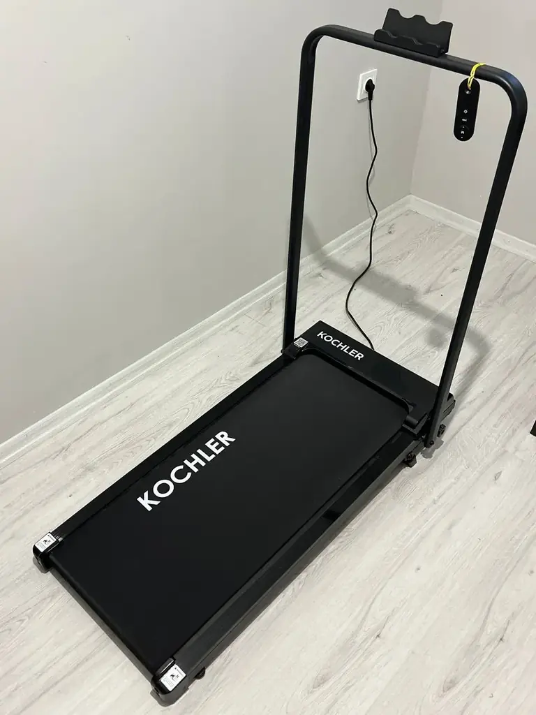 Продаю беговую дорожку Kochler