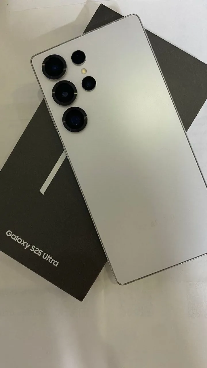 Samsung S25 Ultra