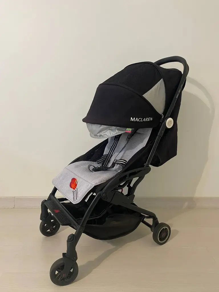 Продаю коляску Maclaren Atom. В наборе так же сумка для транспортировки и 2 дождевика.