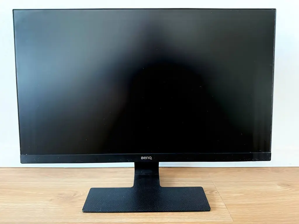 Продаю монитор BenQ GL-2560B 25 дюймов в идеальном состоянии, отличная картинка, встроенные динамик…