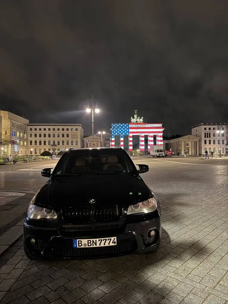 Продам BMW x5 e70