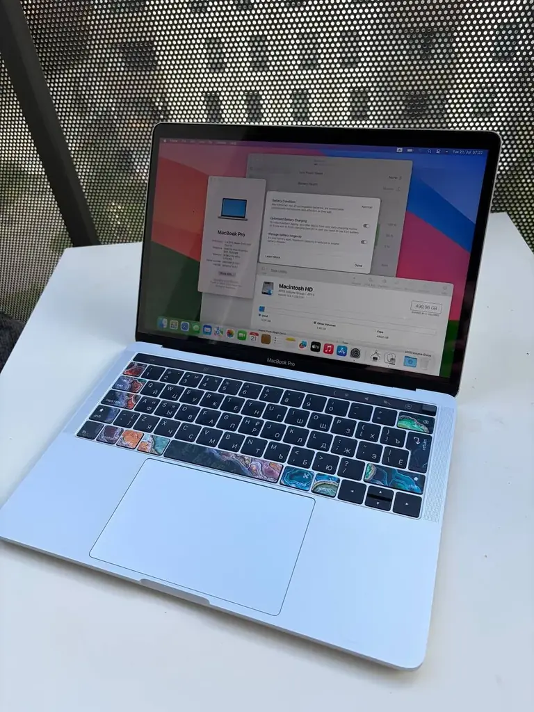 MacBook Pro 13 2019