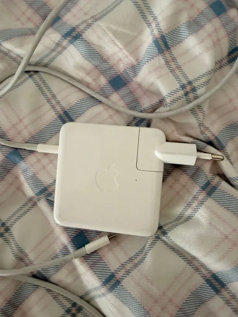 Зарядное под MacBook Air / Pro Type C 61W
