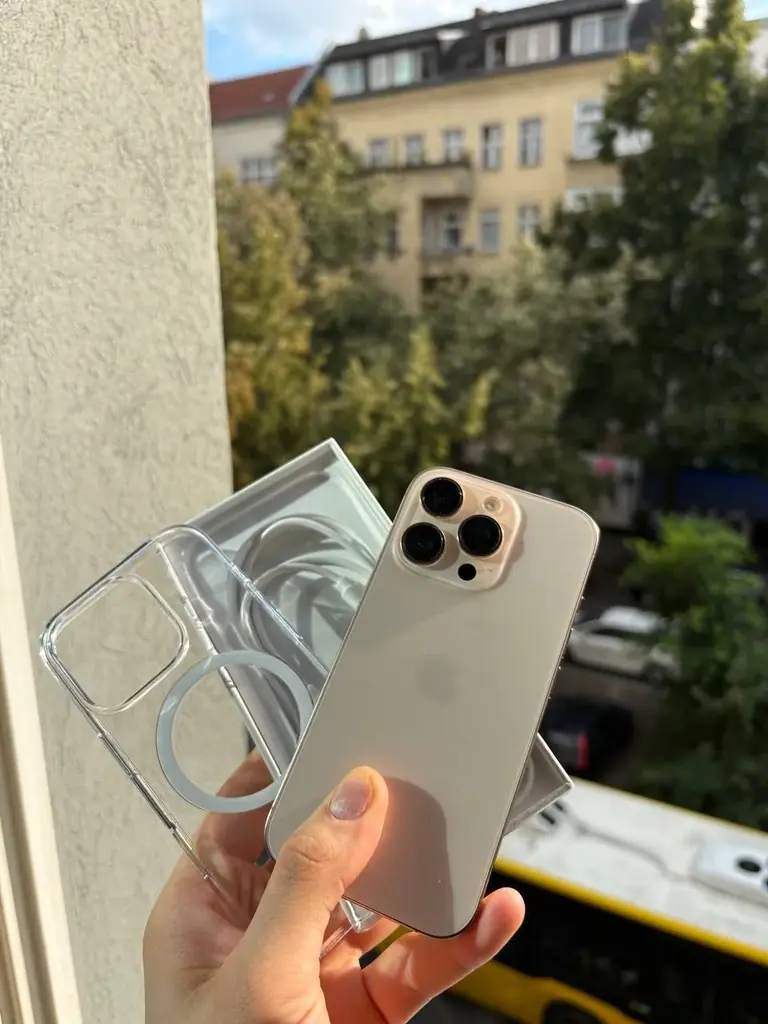 IPHONE 16 Pro