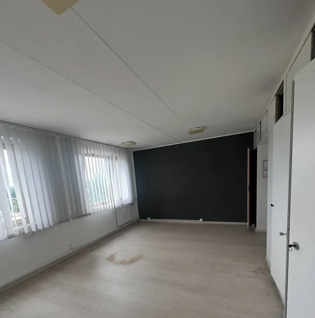 📍 Сдаётся отдельное помещение в Берлине — 25 м²