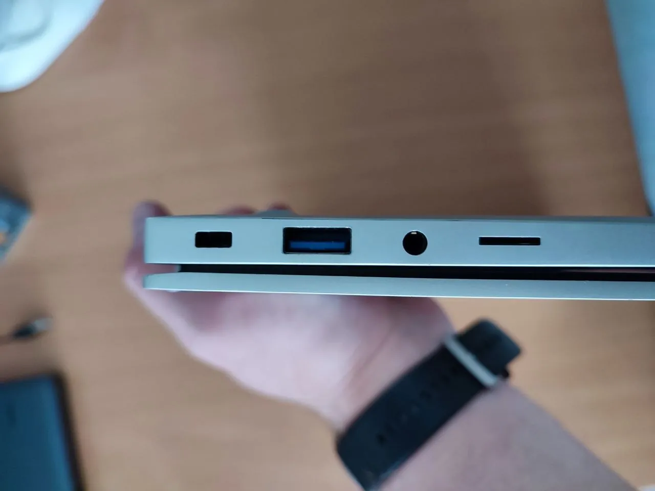 Продам ноутбук Samsung 750XDA.