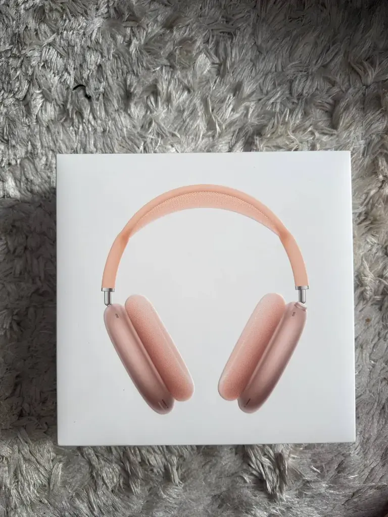 Продам новые AirPods Max 2