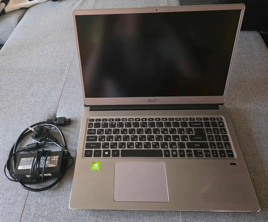 Продам ноутбук Acer Swift 3 15.6'', модель SF315-52G / N17P6 + SSD.