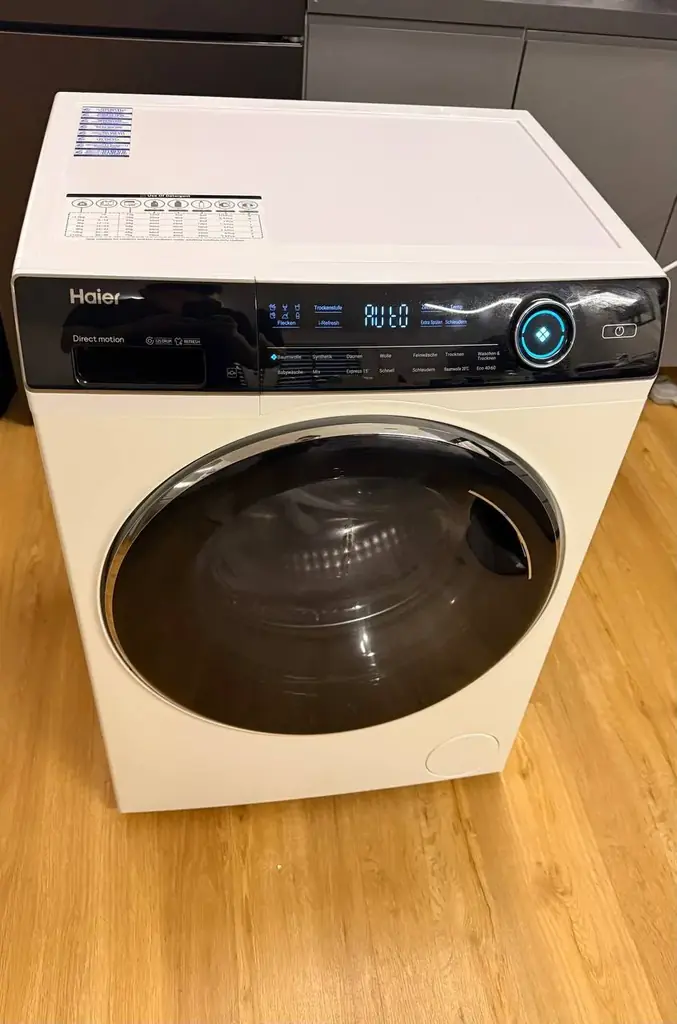 Продаётся стиральная машина Haier 2 в 1