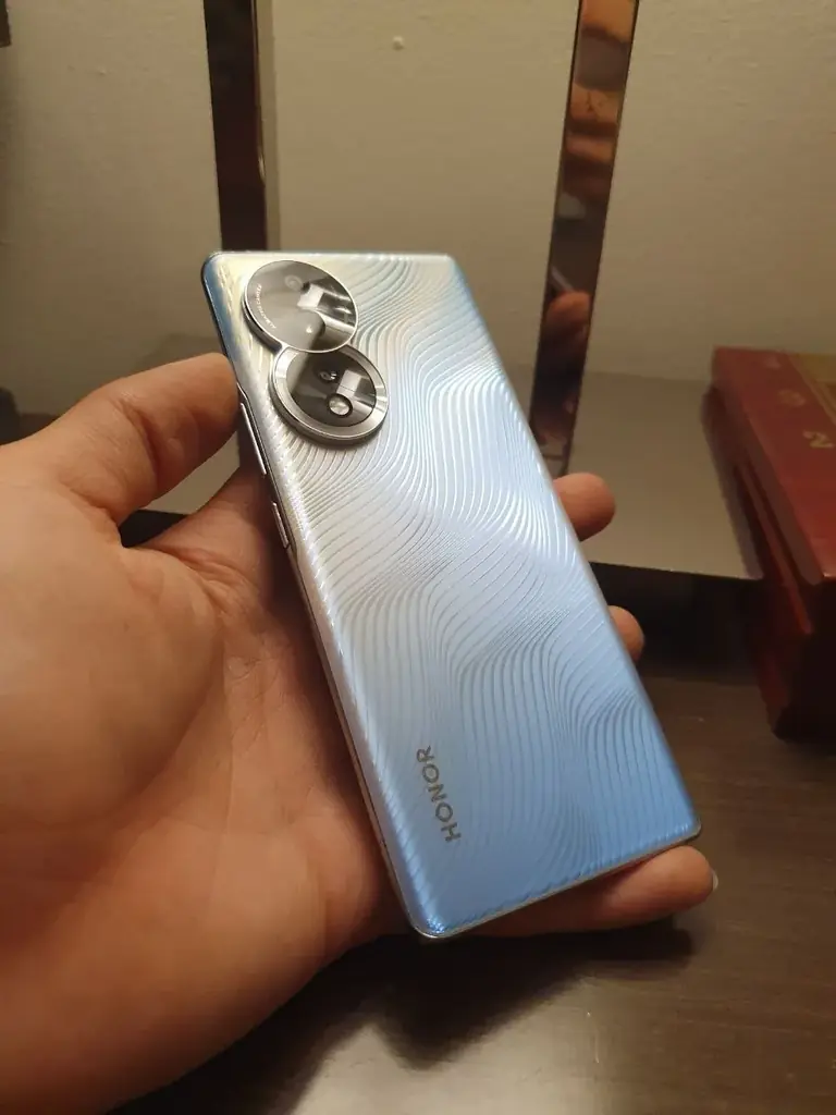 Продаётся honor 80 срочно