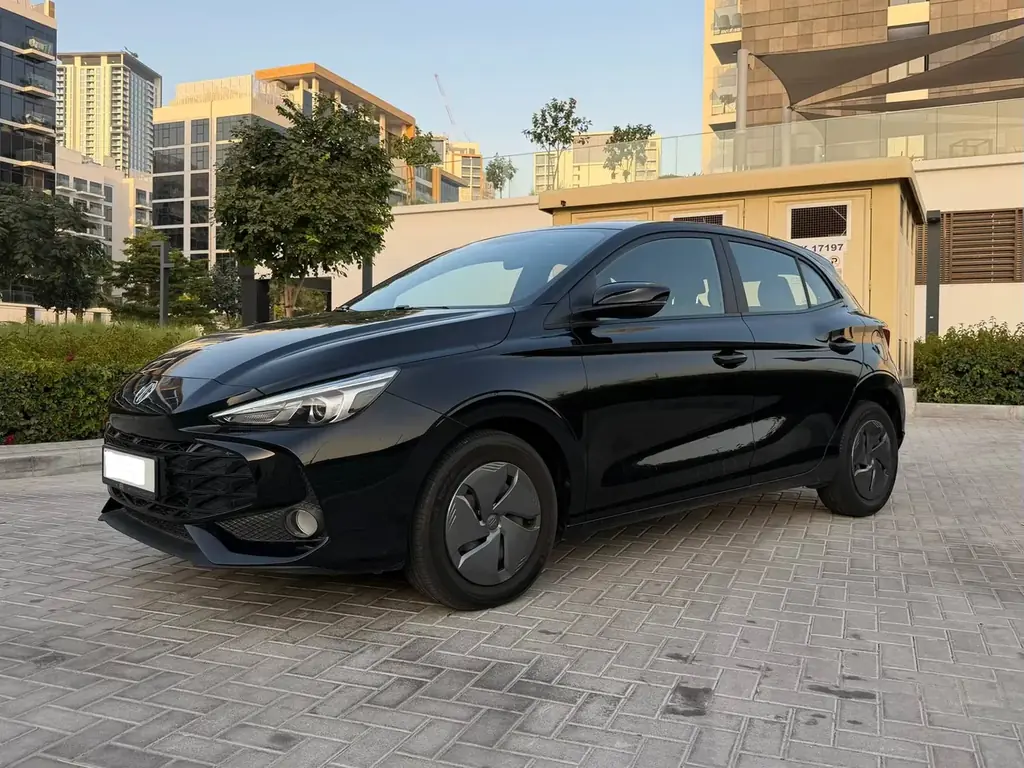 Продаю MG3 2024 год