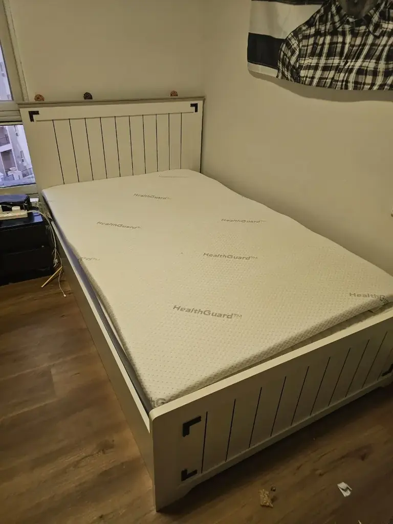Кровать 120x200 +матрас (нужна чистка) + топер memory foam (как новий)400 дрх