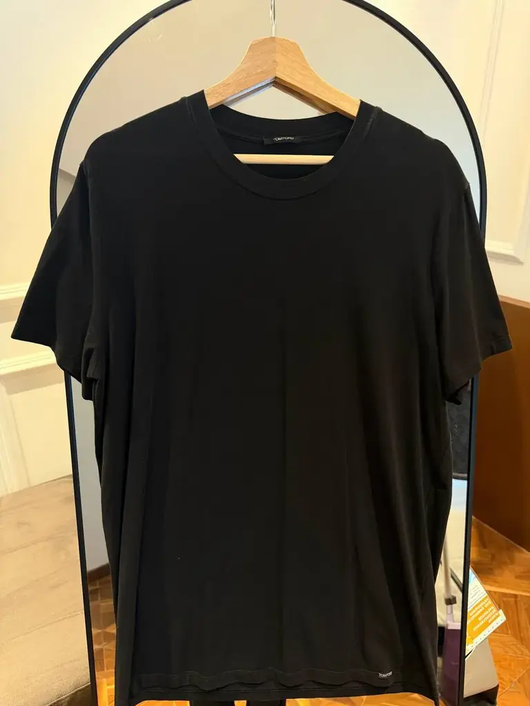 Продам две футболки Tom Ford, размер L(оригинал)
