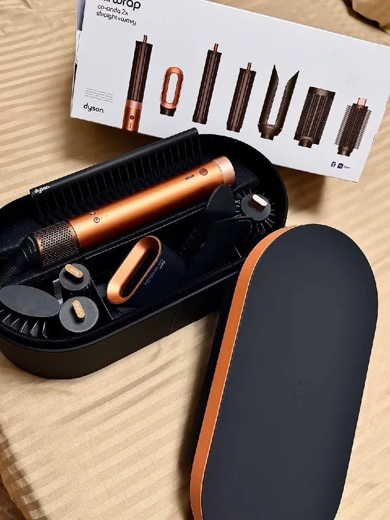 Продаю Dyson co-anda 2x меньше года, на гарантии