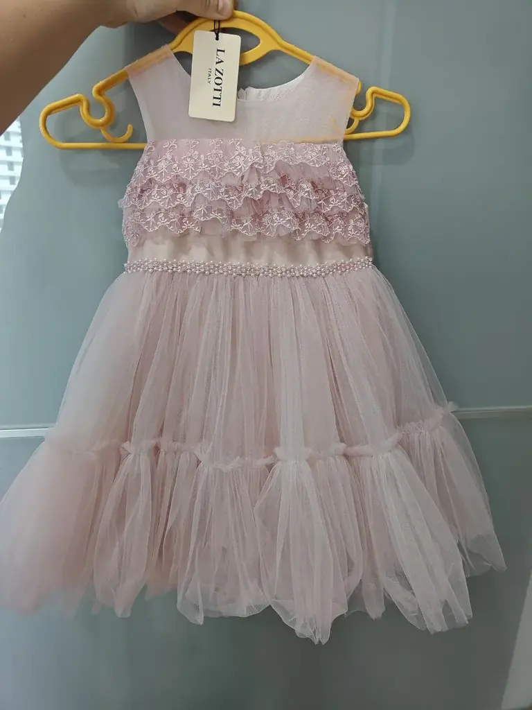 Продам пышное платье для вашей принцессы👗 в идеальном состоянии.