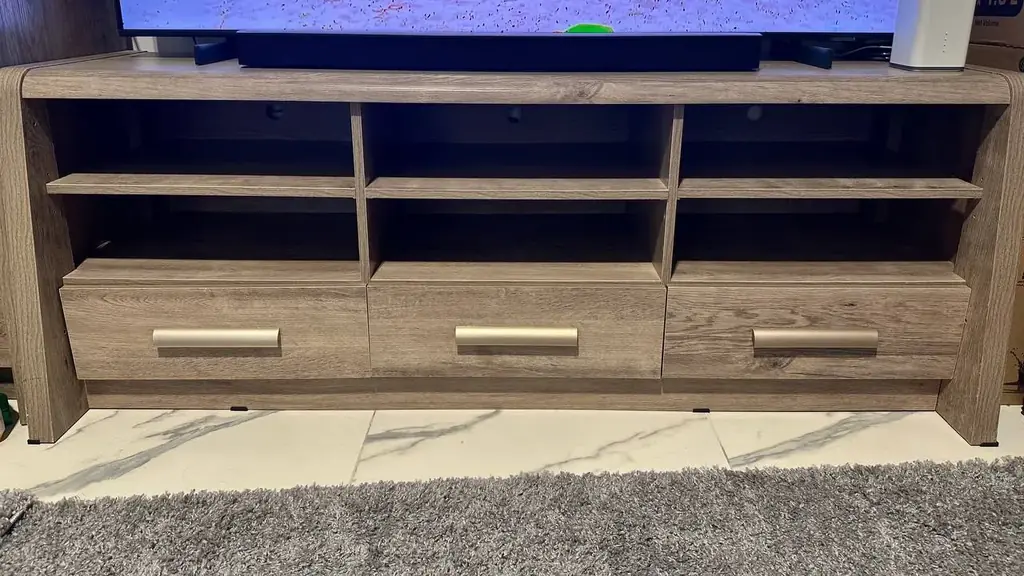 TV stand 300 aed