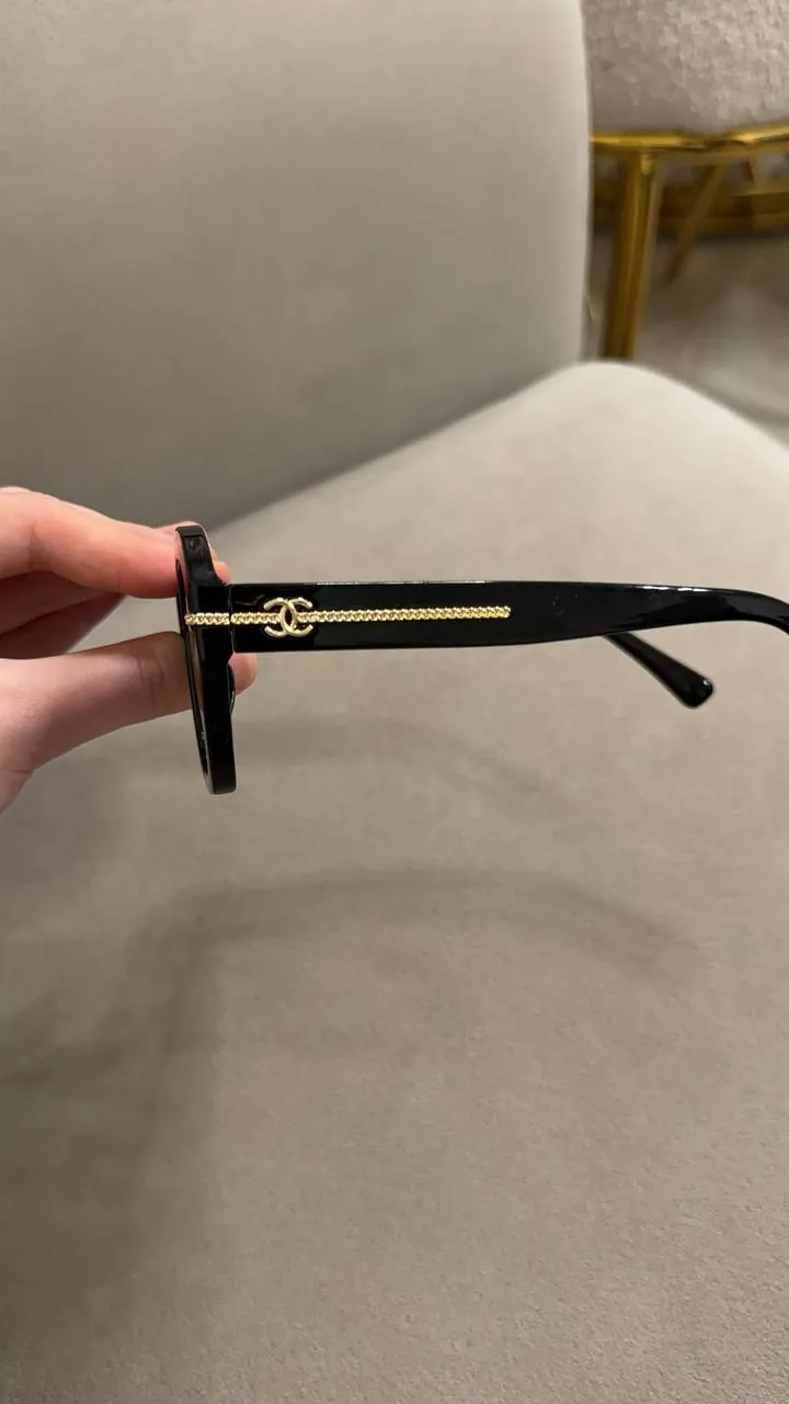 unwanted gift, new brand glasses CHANEL