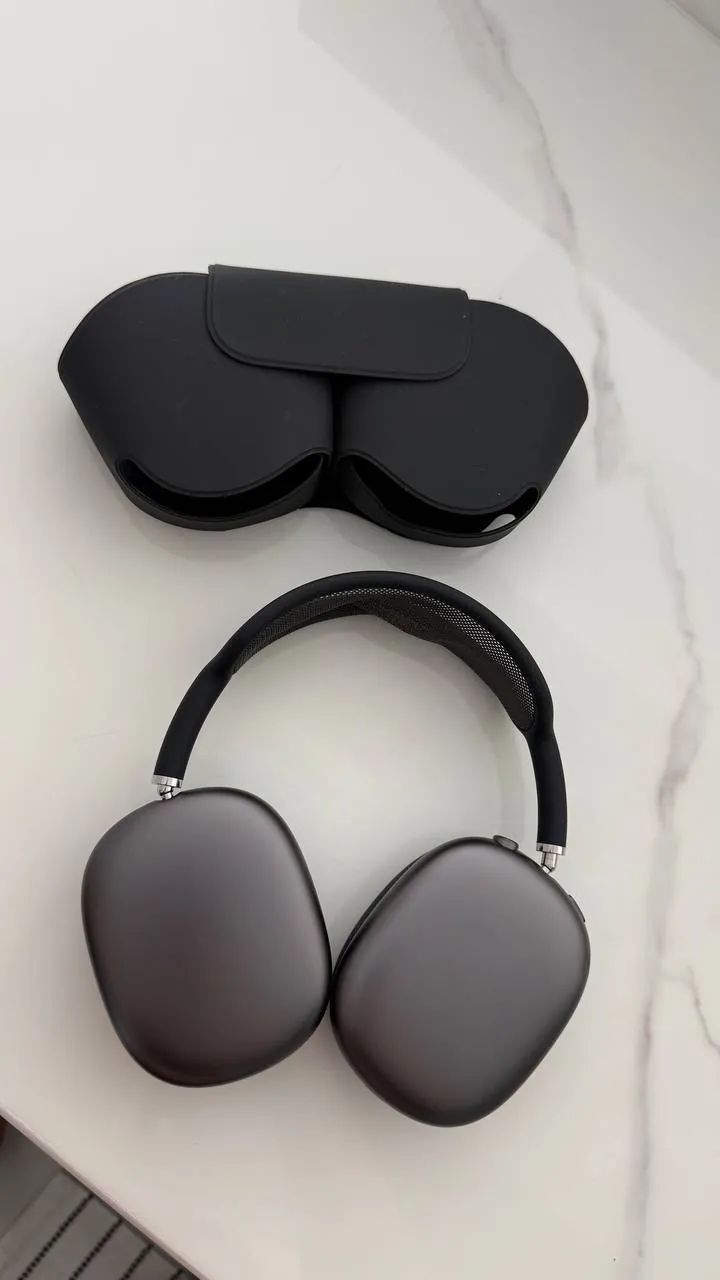 AirPod max1