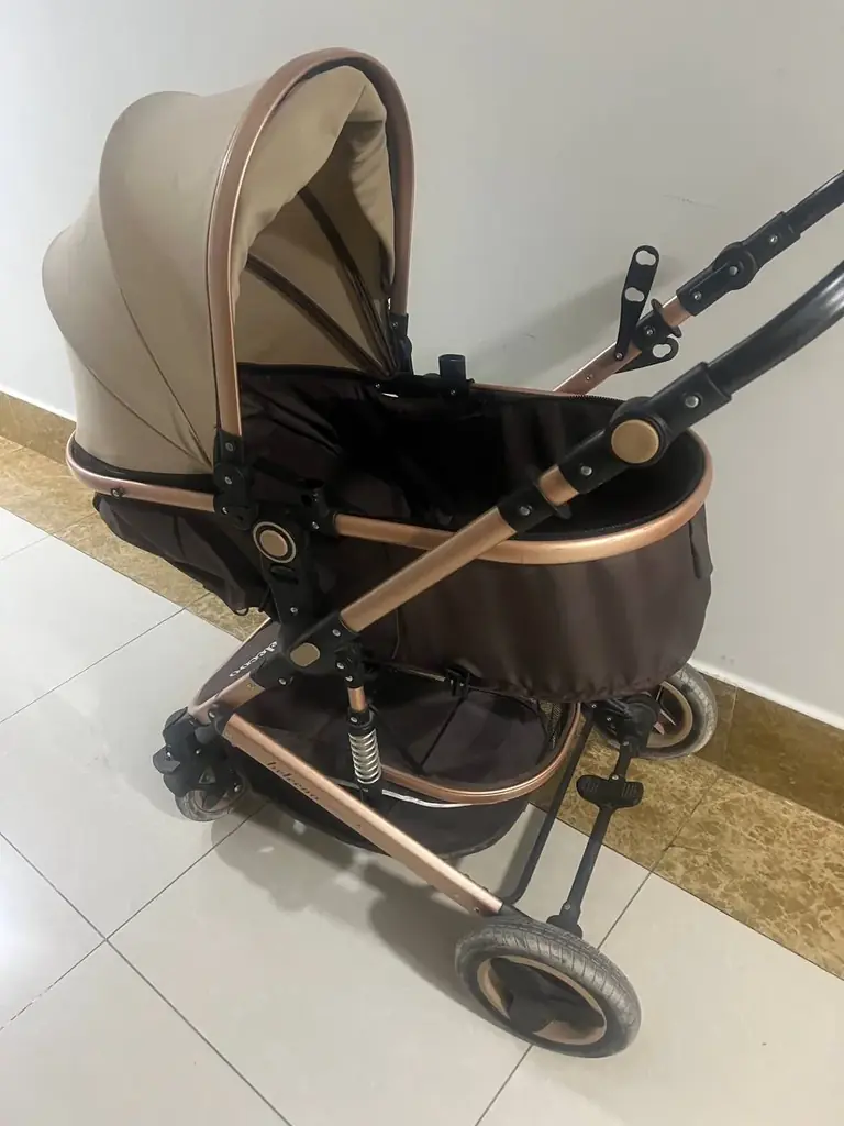 Кольяска за 250 дирхам бредовая