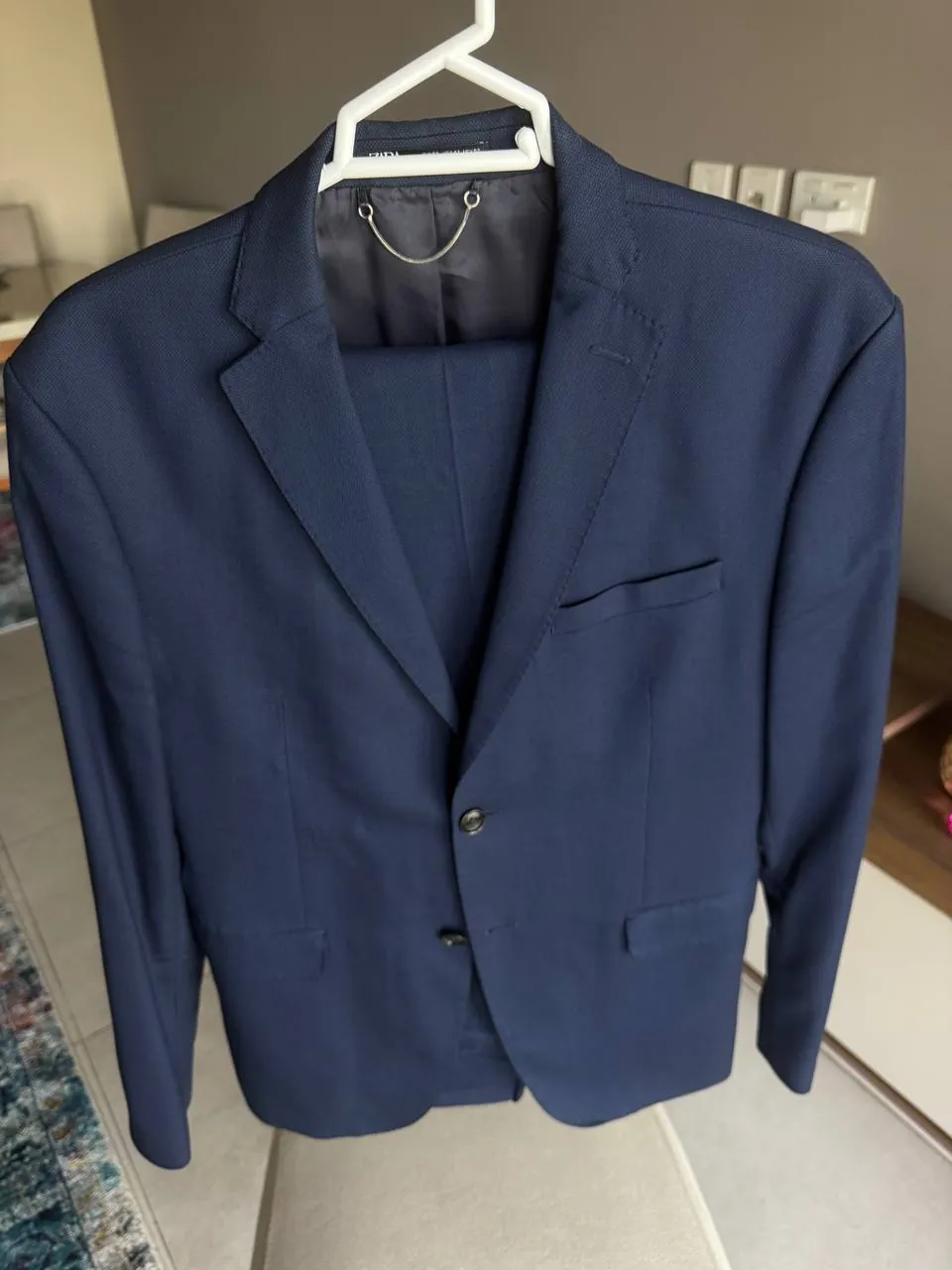 Продам костюм ZARA (Turkey)