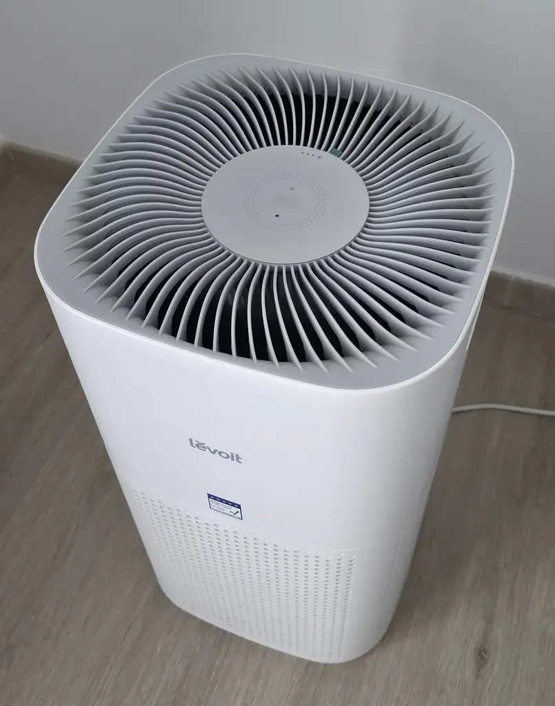 Air Purifier: Levoit Core 600S LAP-C601S-WEU = 500 AED. Использовался 3 года, без каких-либо дефект…