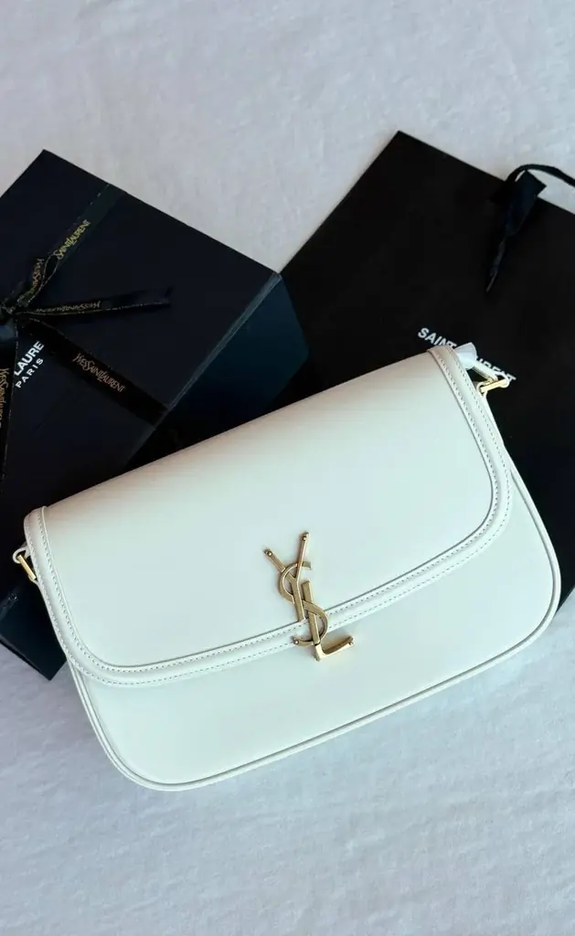 Продам, сумки, новые. 500аед каждая