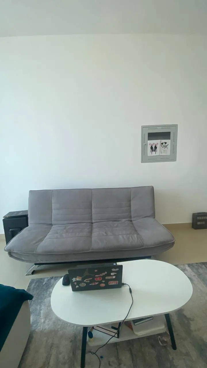Продаю sofa bed home centre 600 aed location Arjan