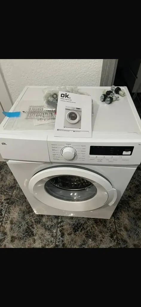 Стиральная машина новая, 200€