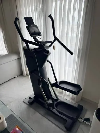 Bowflex Max Trainer SEi — один из лучших эллиптических тренажёров для домашнего использования. Bowf…