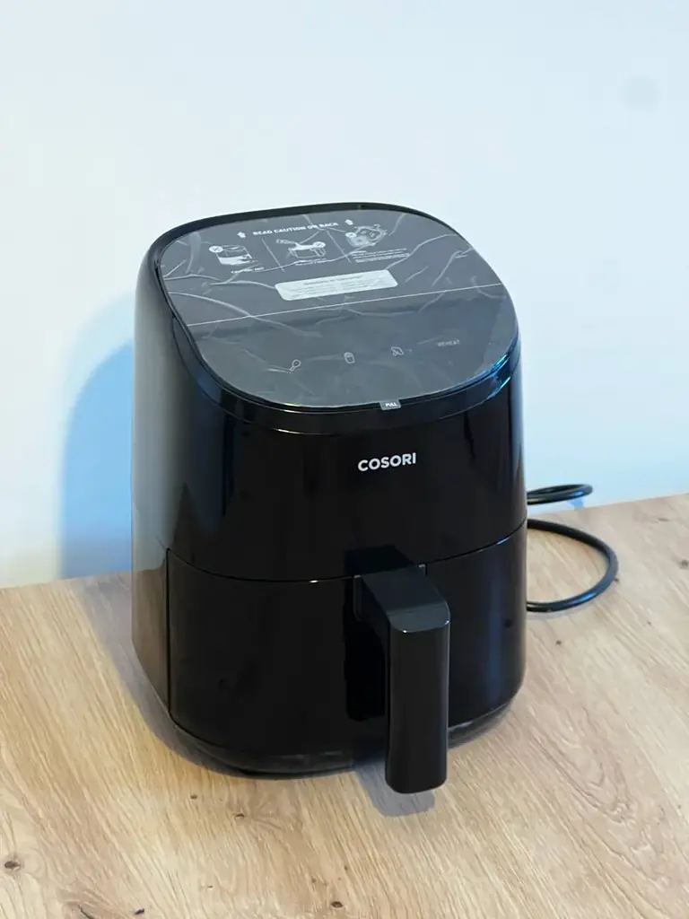 Продаю новый компактный аэрогриль COSORI 2L. Не использовался  — 25€