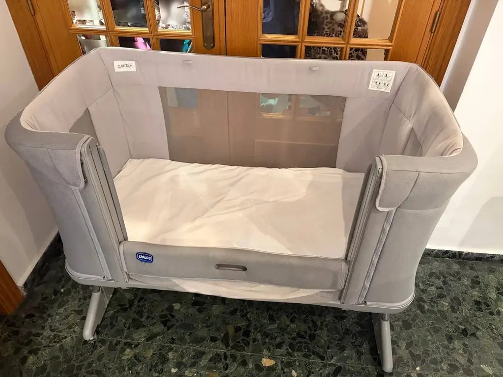 Продам лучшую в мире кроватку Chicco Next2Me Forever.