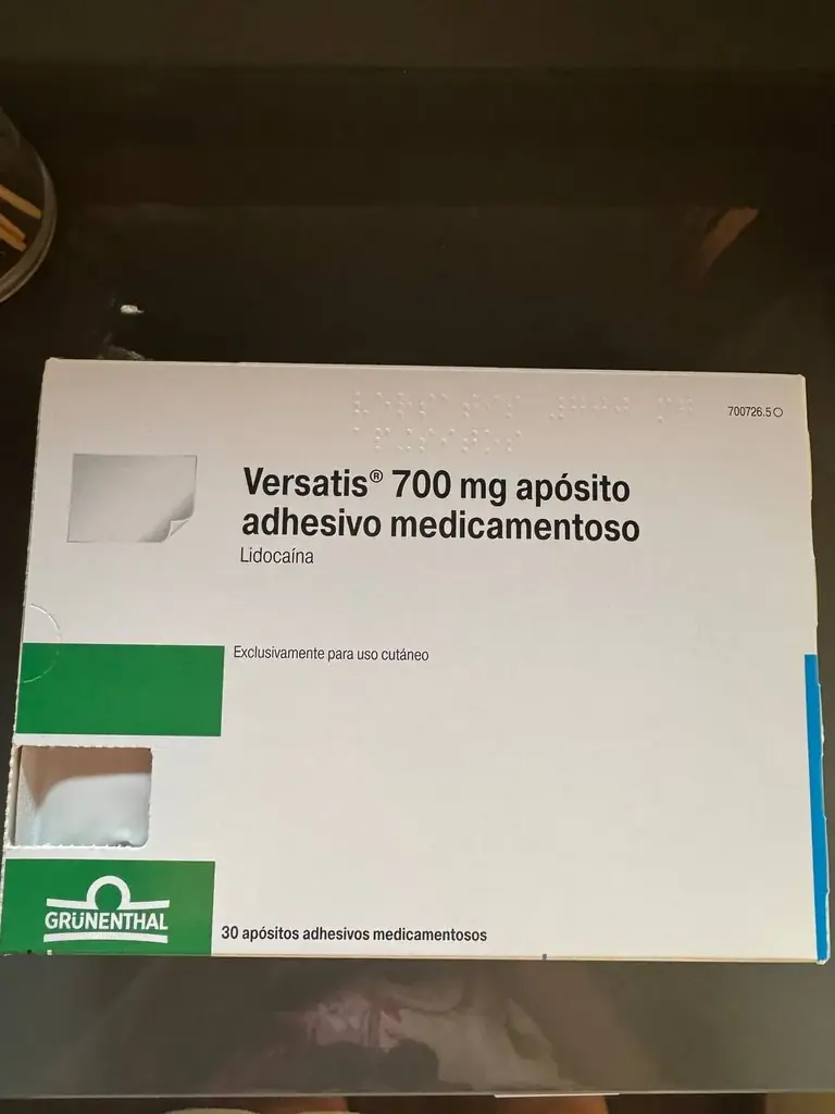 Продам пластирі Versatis 700 mg (лідокаїн).