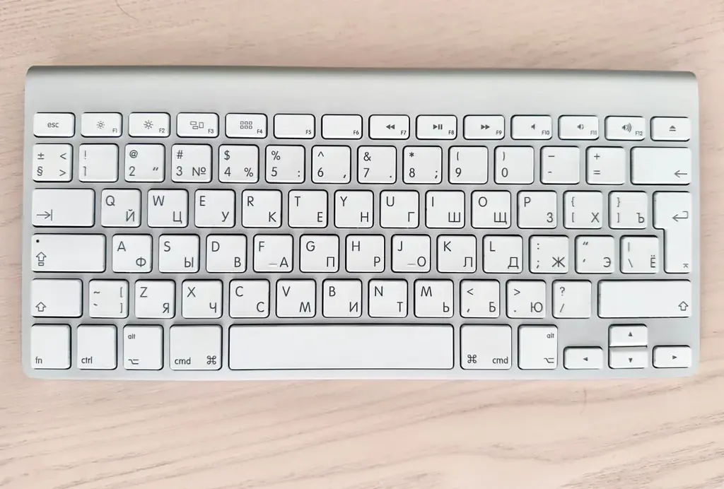 Клавиатура Apple Wireless Keyboard A1314 б/у