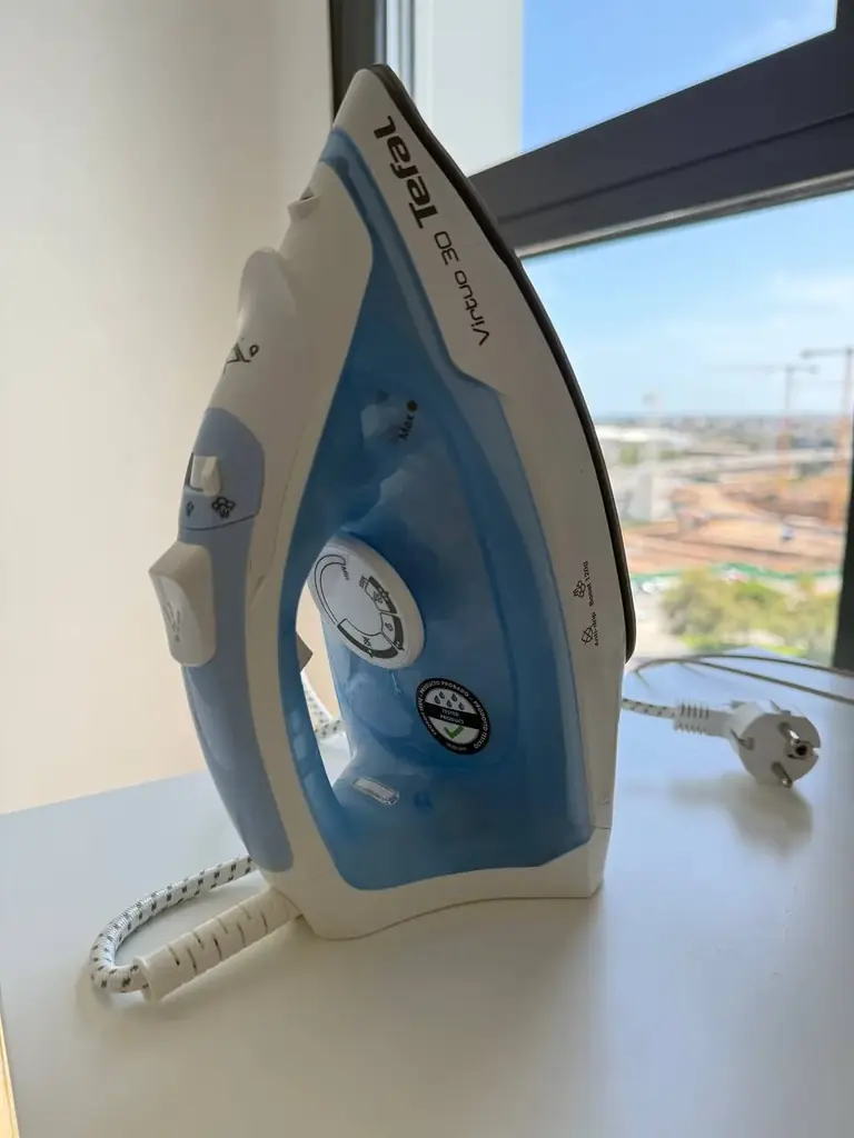 Продам утюг Tefal virtuo 30