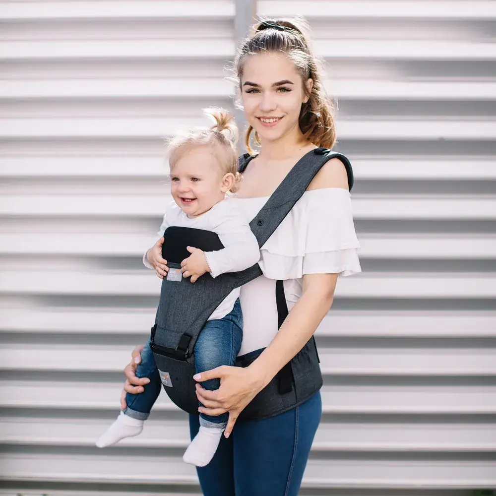 https://loveandcarry.com/ru/shop/view/Hipseat_baby_carrier_Black/ Продаю такой хипсит-рюкзак 20 евр…