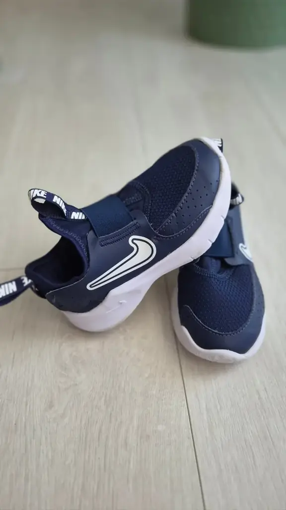 🏷 Кроссовки Nike