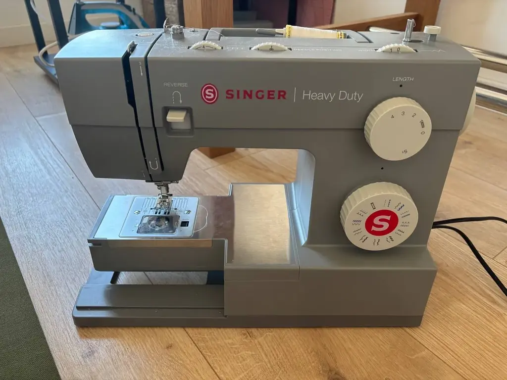 SINGER HD4423 Heavy Duty