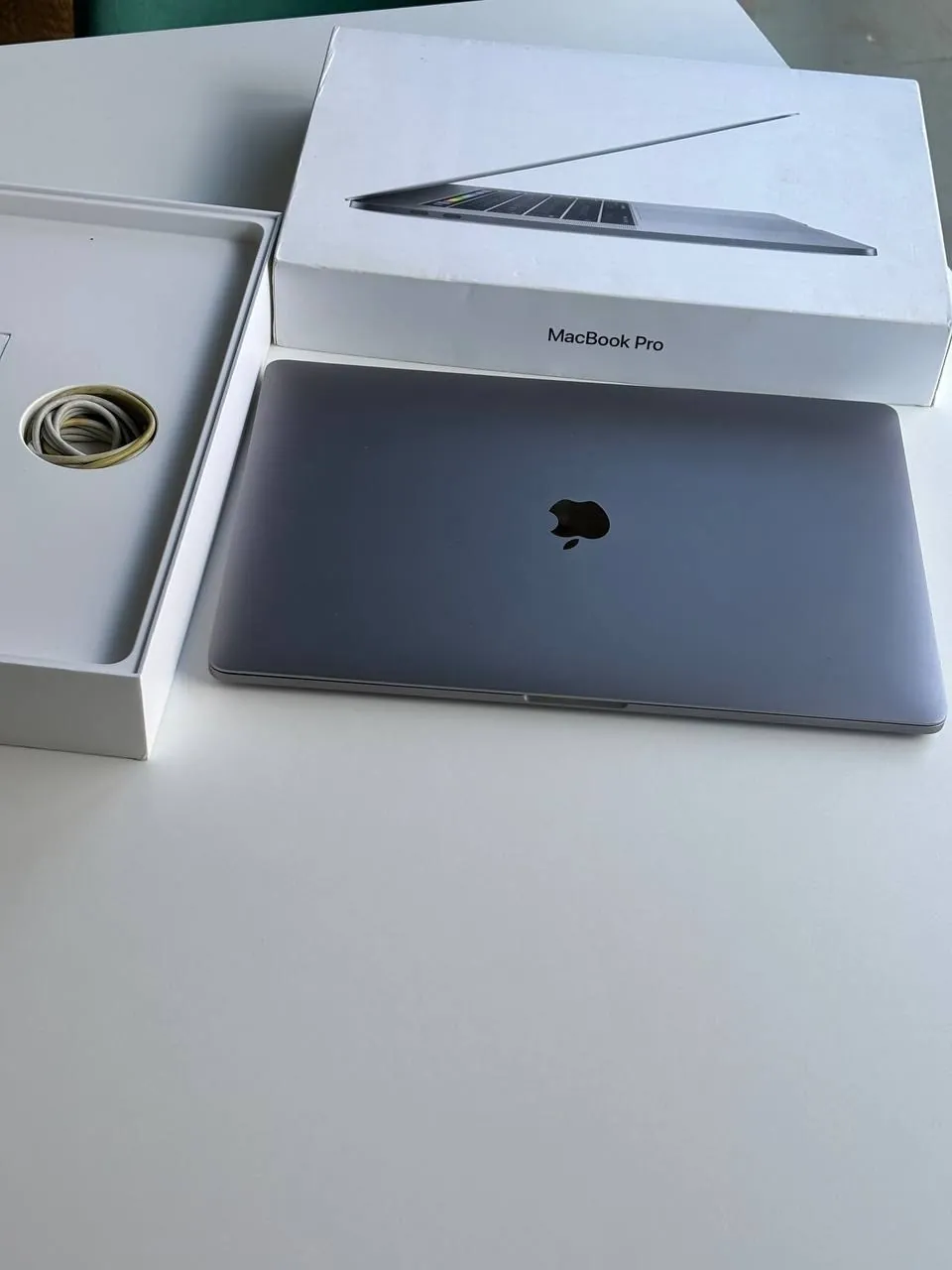 🏷 Продаю MacBook Pro 15" 2016 (на запчасти / для ремонта)