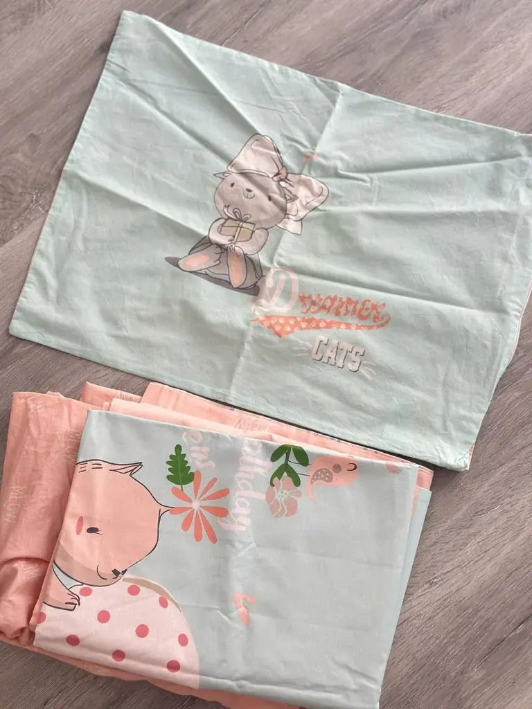 Постельное белье для детской кроватки 10€