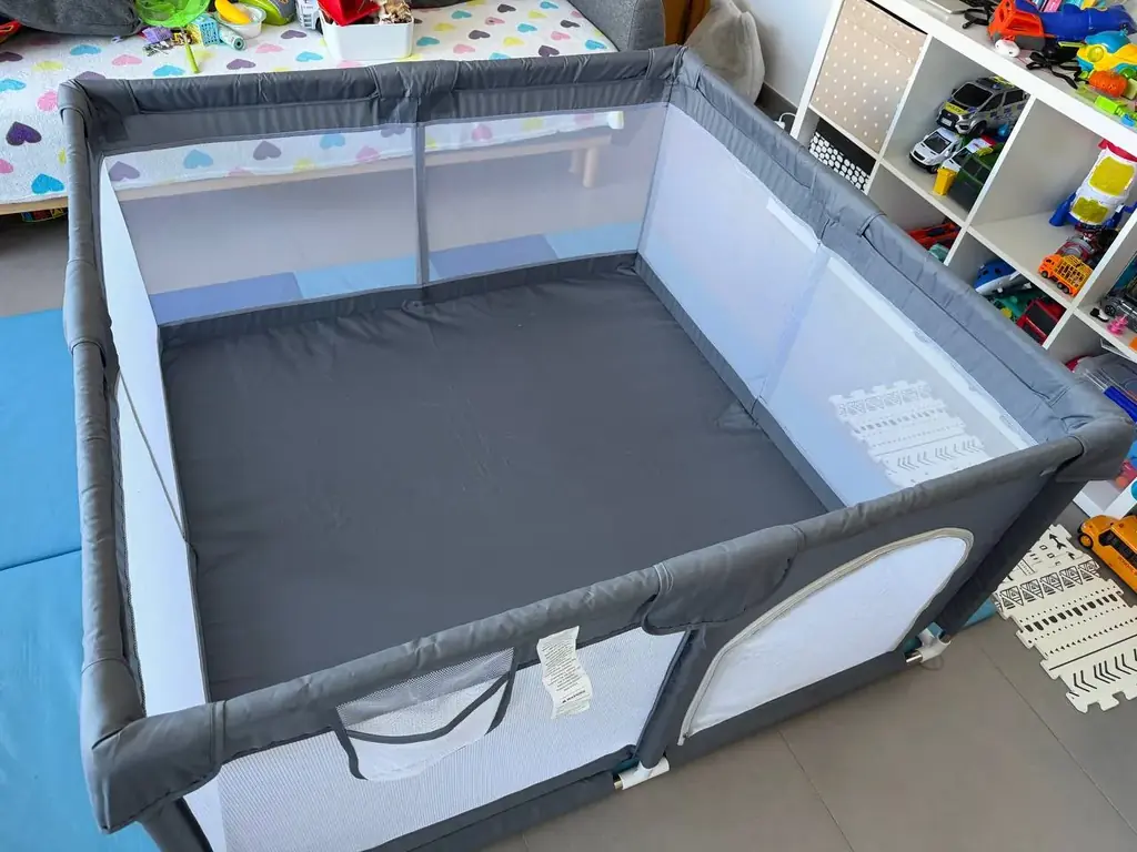 Манеж 127х127. 30€ Беникалап. Бронь