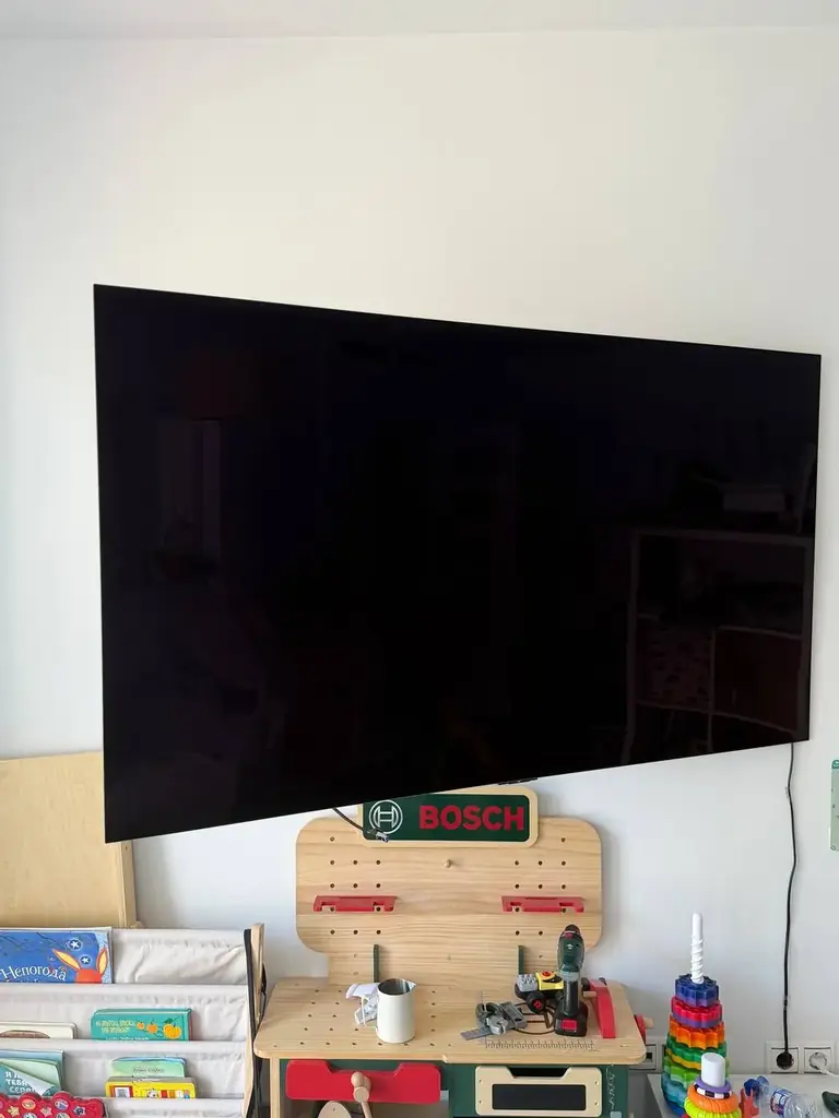 Телевизор LG OLED 65”