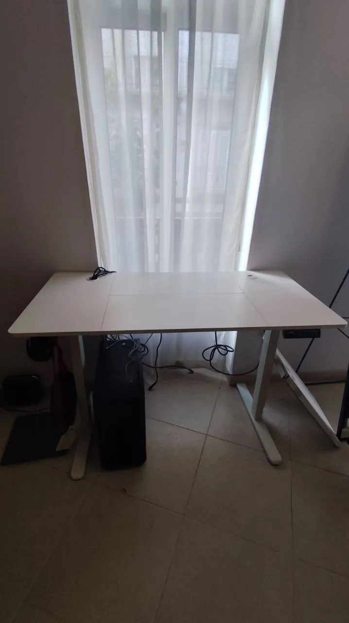 🖥️ Продаю стол с электроподъёмником (лифтом) ErGear, 120×60 см, белый