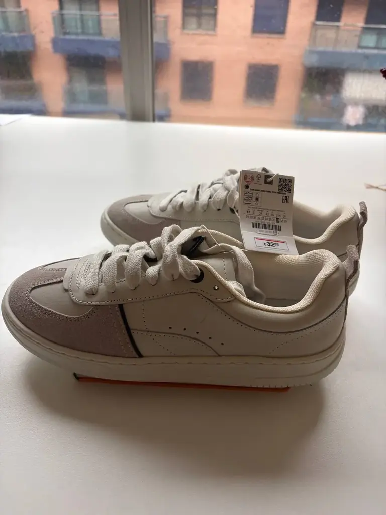 Новые кроссовки Zara, 37р., 20€, Мислата