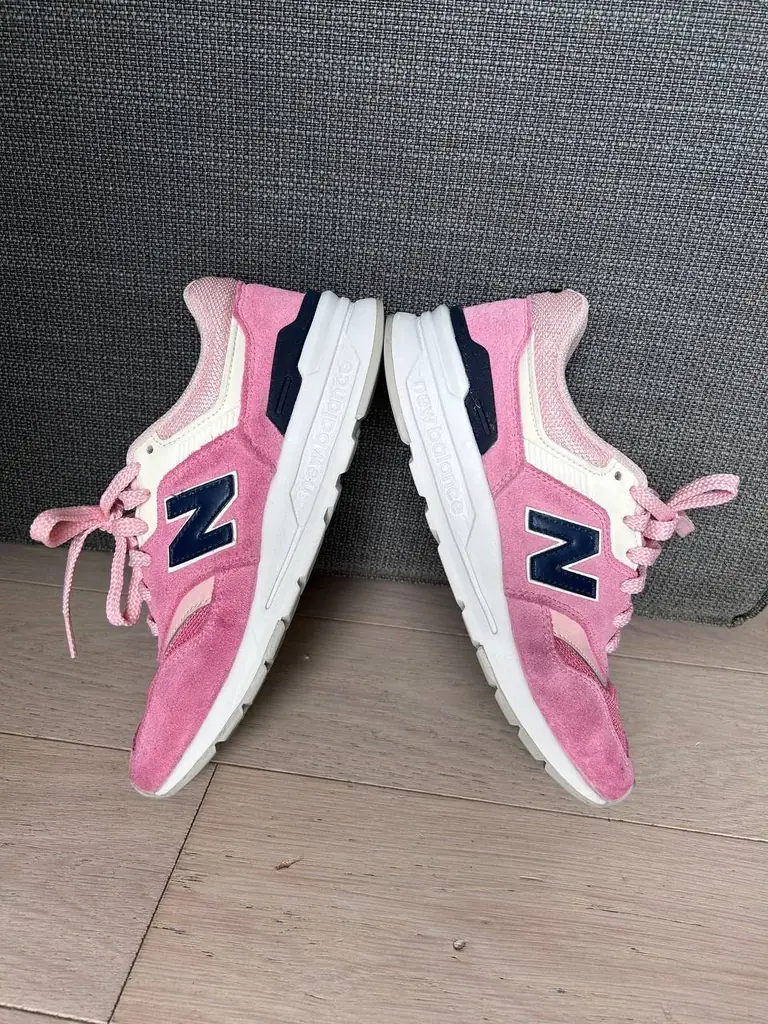 Продам кроссовки New Balance 997H.